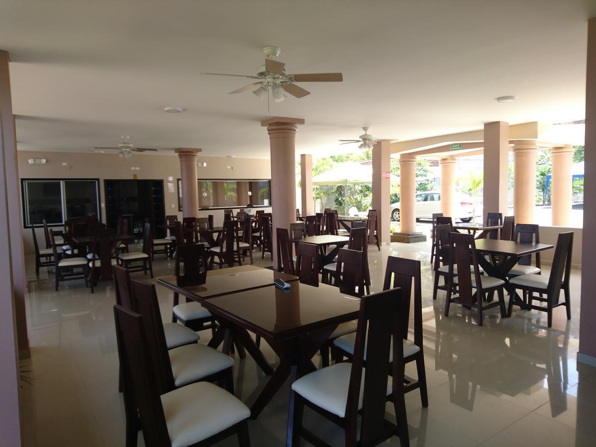 Hotel Soberao Esmeraldas Kültér fotó