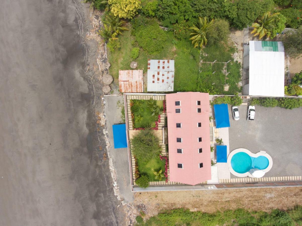 Hotel Soberao Esmeraldas Kültér fotó