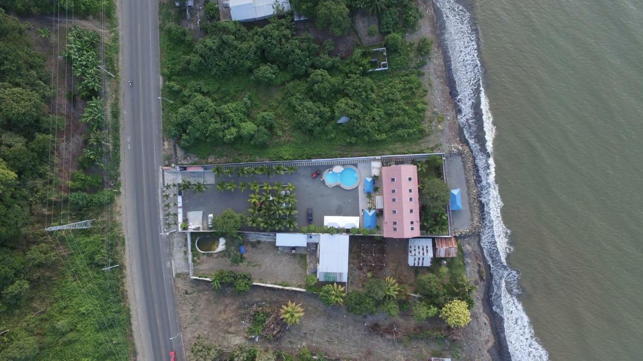 Hotel Soberao Esmeraldas Kültér fotó
