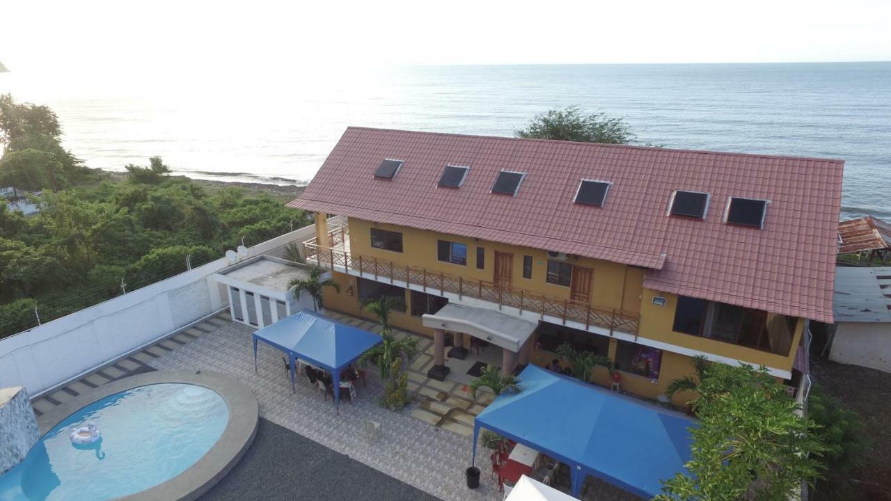 Hotel Soberao Esmeraldas Kültér fotó
