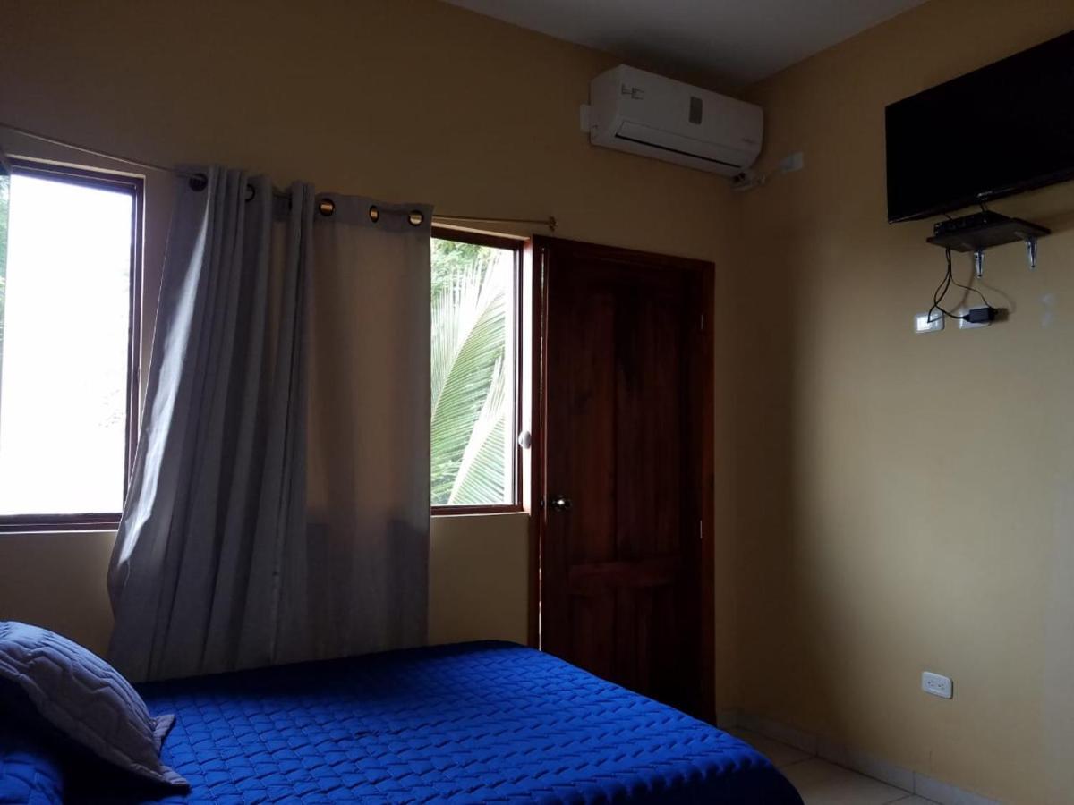 Hotel Soberao Esmeraldas Kültér fotó
