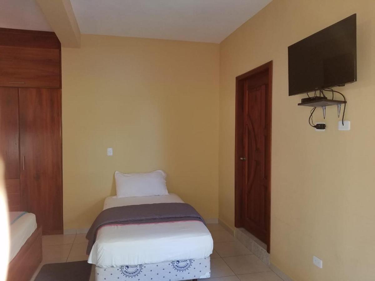 Hotel Soberao Esmeraldas Kültér fotó