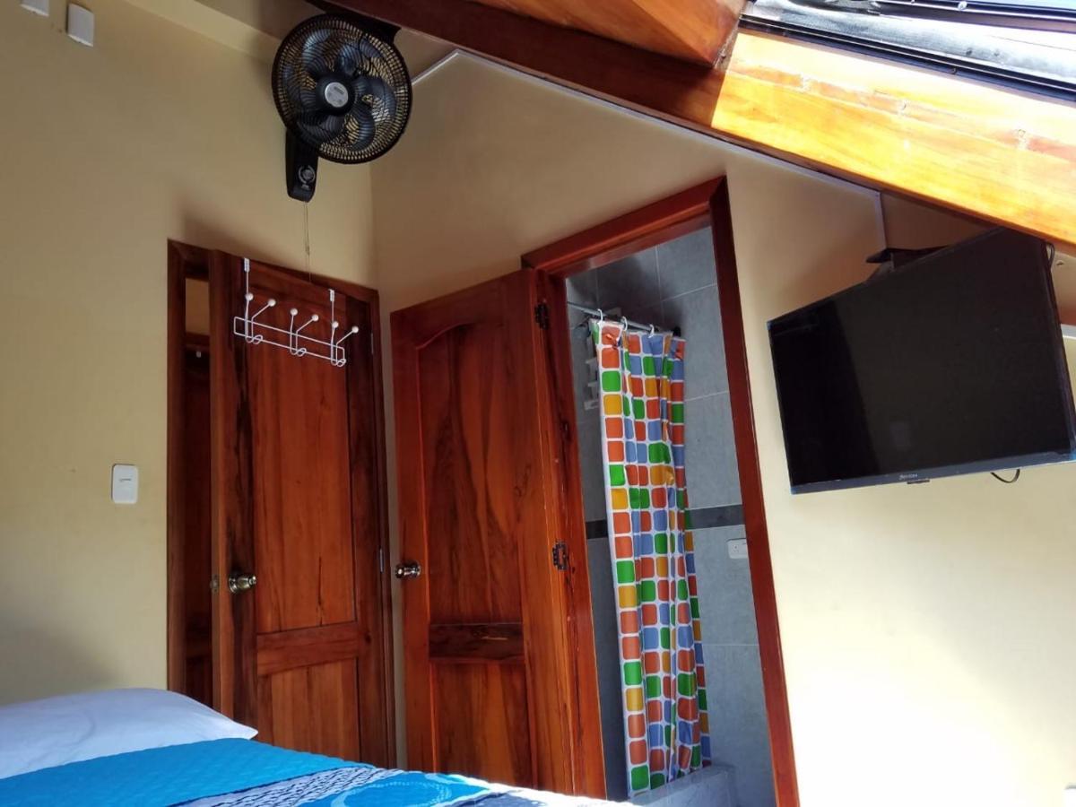 Hotel Soberao Esmeraldas Kültér fotó